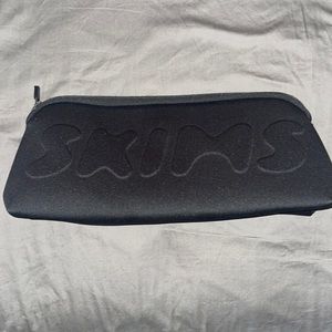 Skims XS waist trainer